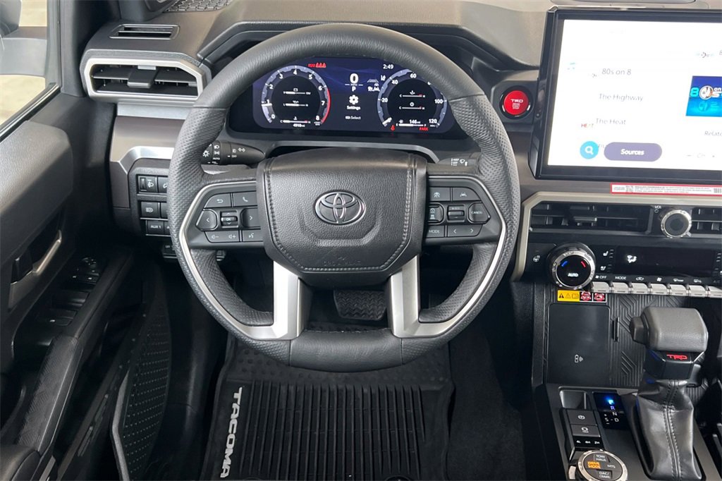 Certified 2025 Toyota Tacoma TRD Off-Road image 17