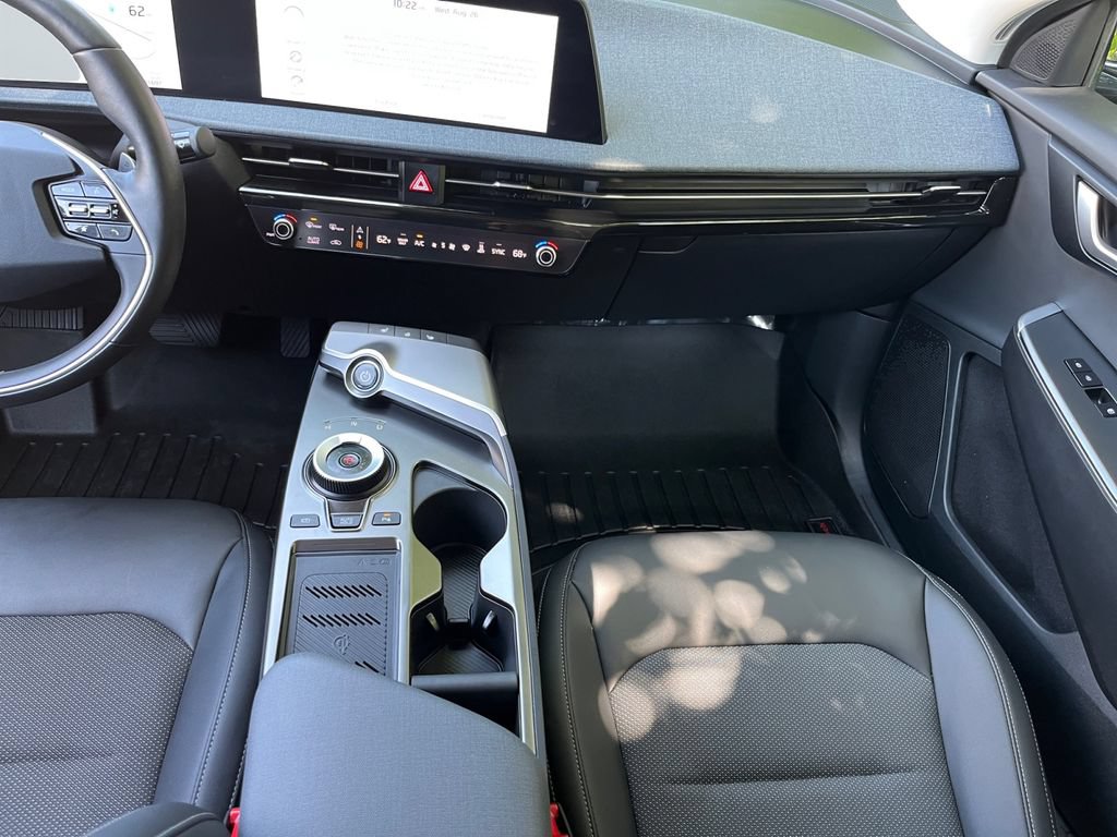 Certified 2024 Kia EV6 Light AWD/4WD image 11