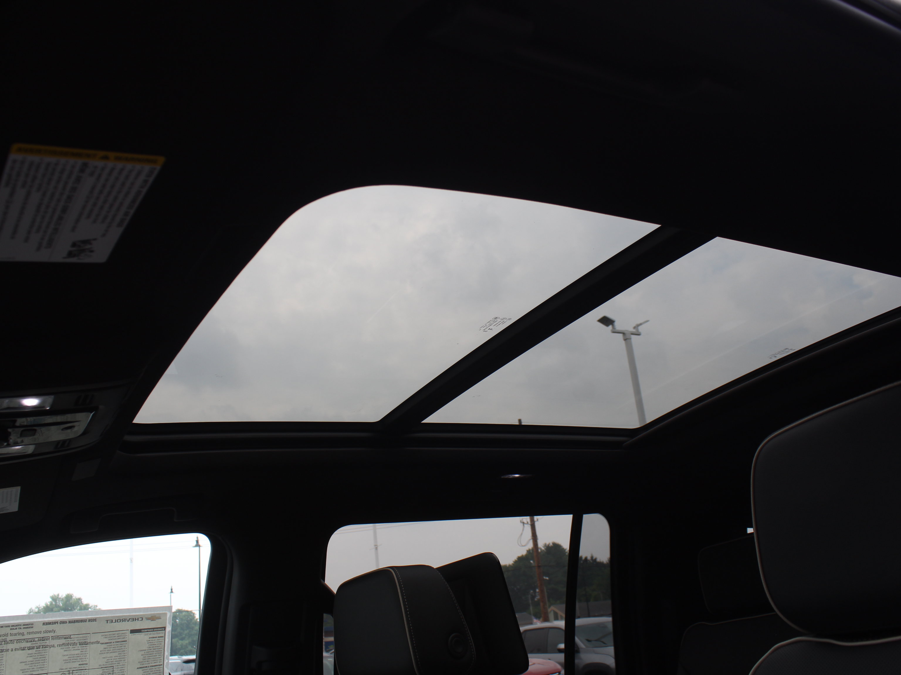 New 2026 Chevrolet Suburban Premier AWD/4WD image 10