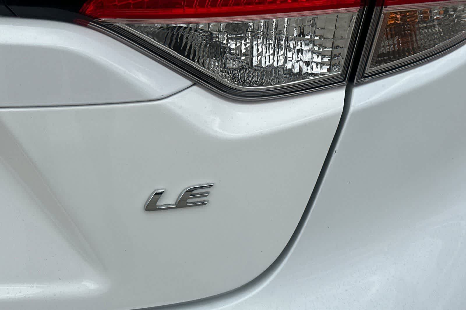 Used 2024 Toyota Corolla LE FWD image 13