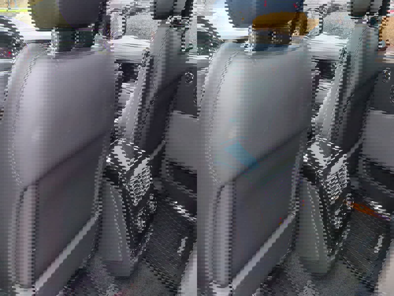 Used 2018 Land Rover Range Rover Long Wheelbase Supercharged image 18