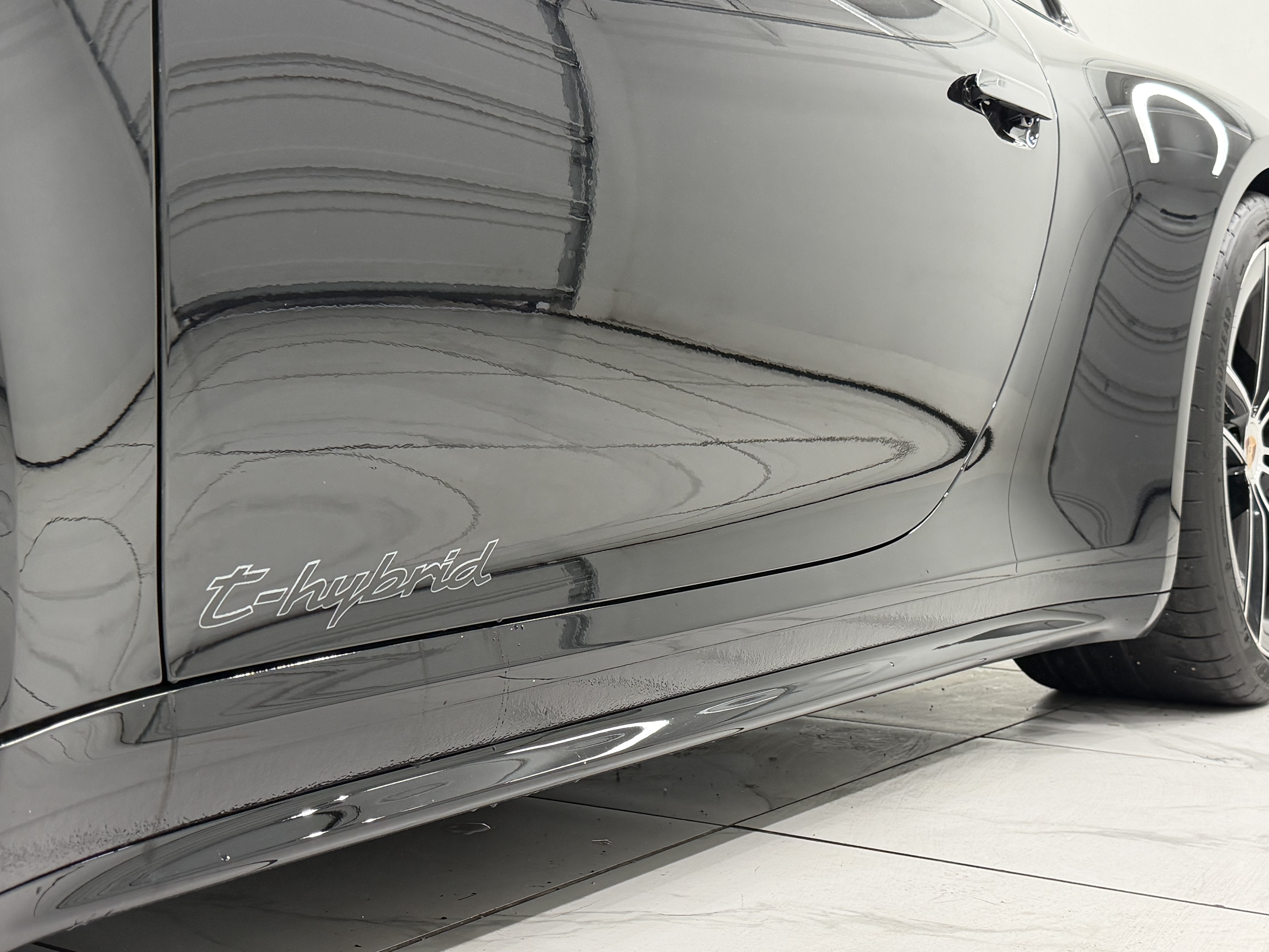 Certified 2026 Porsche 911 Carrera GTS RWD image 22
