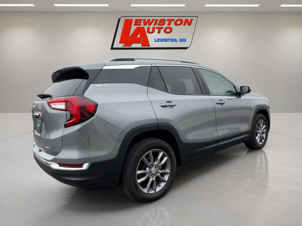 Certified 2024 GMC Terrain SLT w/ Infotainment Package II image 5
