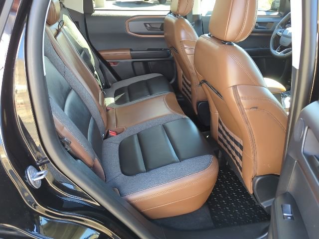 Used 2023 Ford Bronco Sport Outer Banks w/ Tech Package AWD/4WD image 21