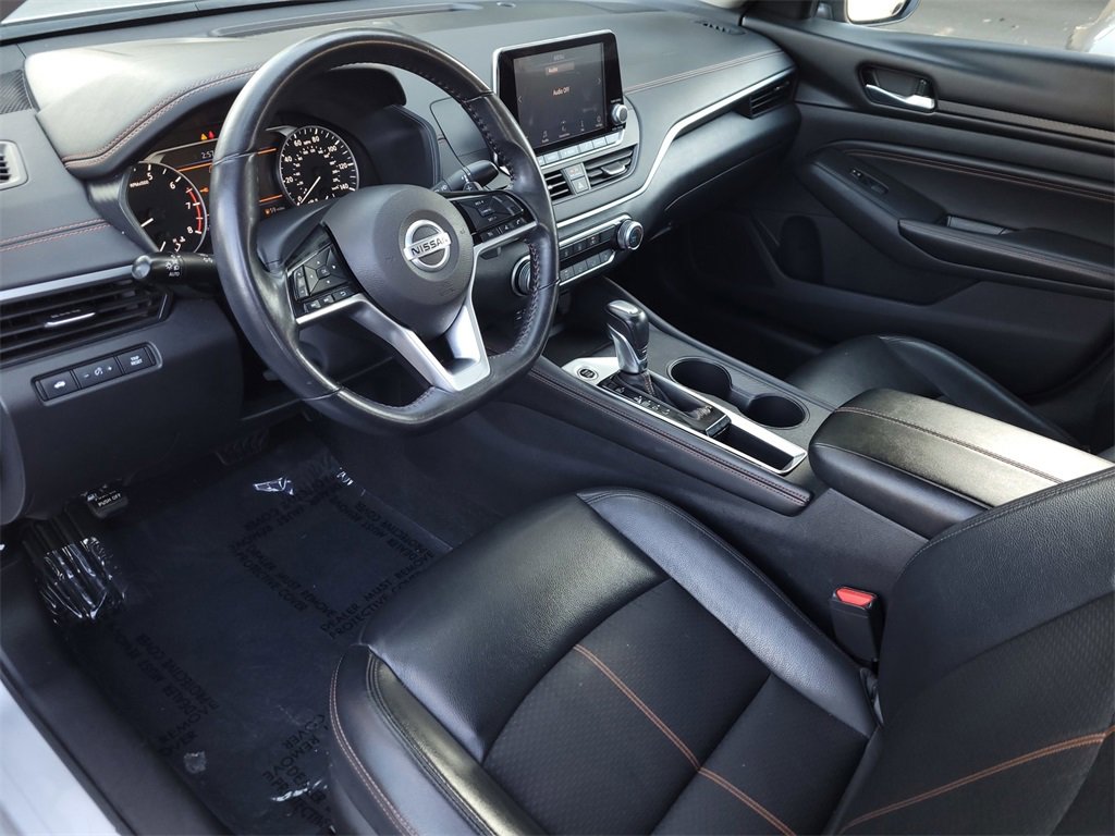 Used 2021 Nissan Altima 2.5 SR image 9