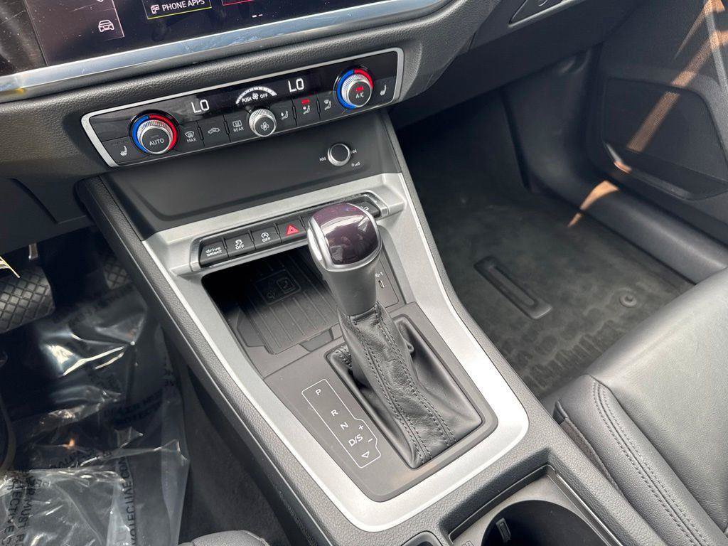 Certified 2022 Audi Q3 2.0T Premium Plus AWD/4WD image 18