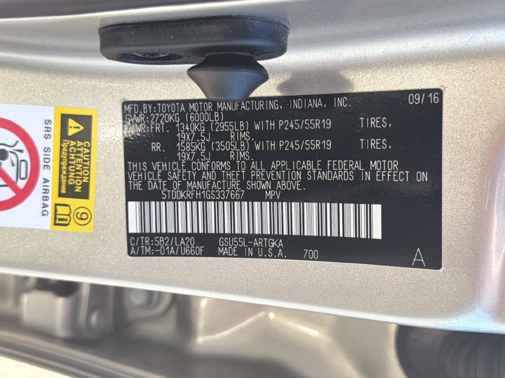Used 2016 Toyota Highlander Limited AWD/4WD image 30