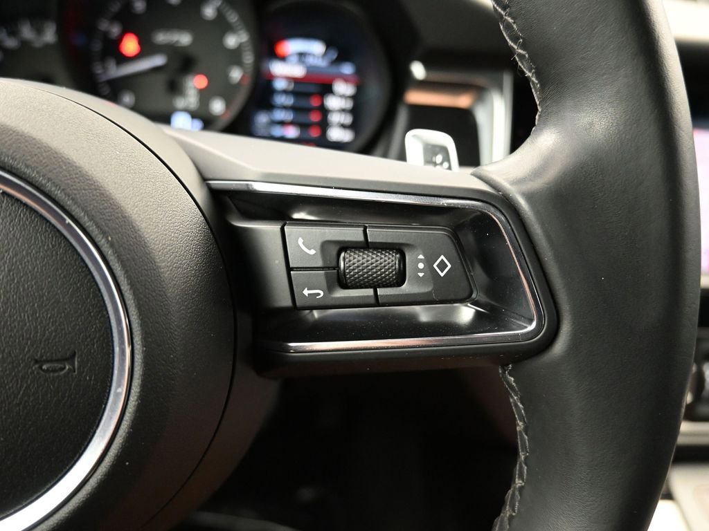 Certified 2022 Porsche Macan GTS AWD/4WD image 21