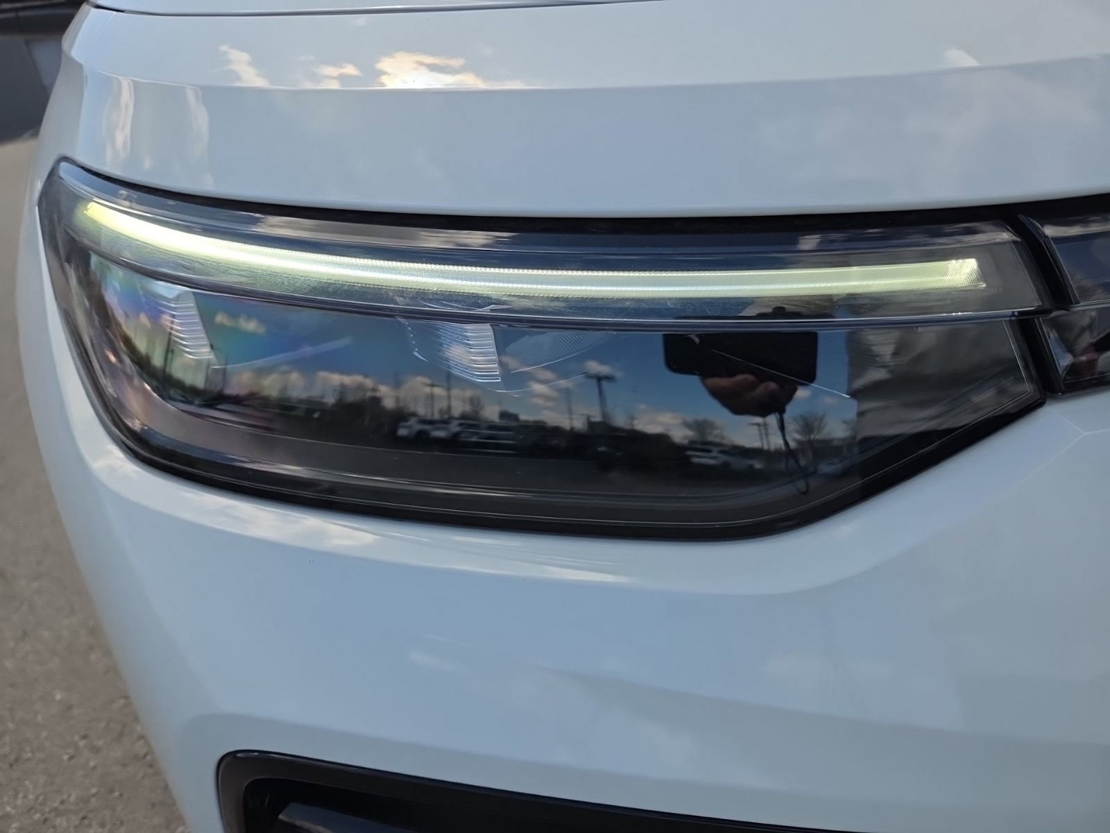 New 2026 Volkswagen Tiguan SE R-Line AWD/4WD image 5