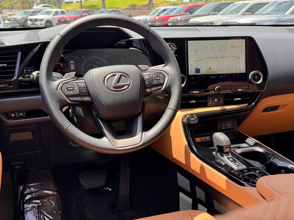 Used 2026 Lexus NX 350h AWD w/ Cold Area Package image 28