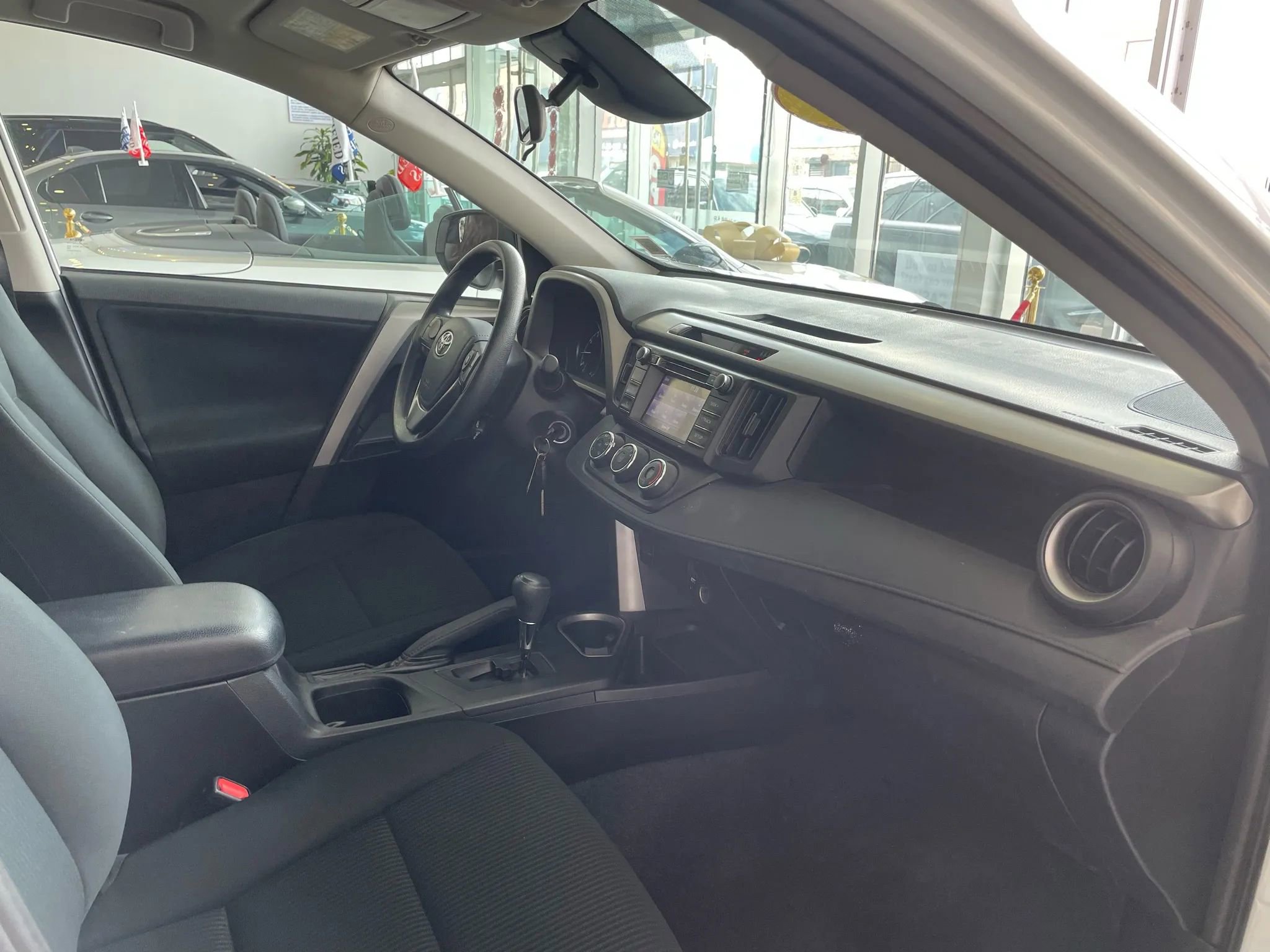 Used 2017 Toyota RAV4 LE w/ All Weather Liner Package image 23