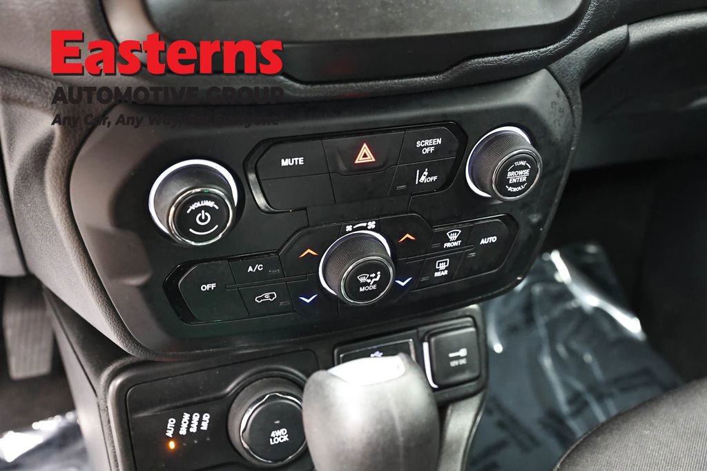 Used 2021 Jeep Renegade Sport AWD/4WD image 19