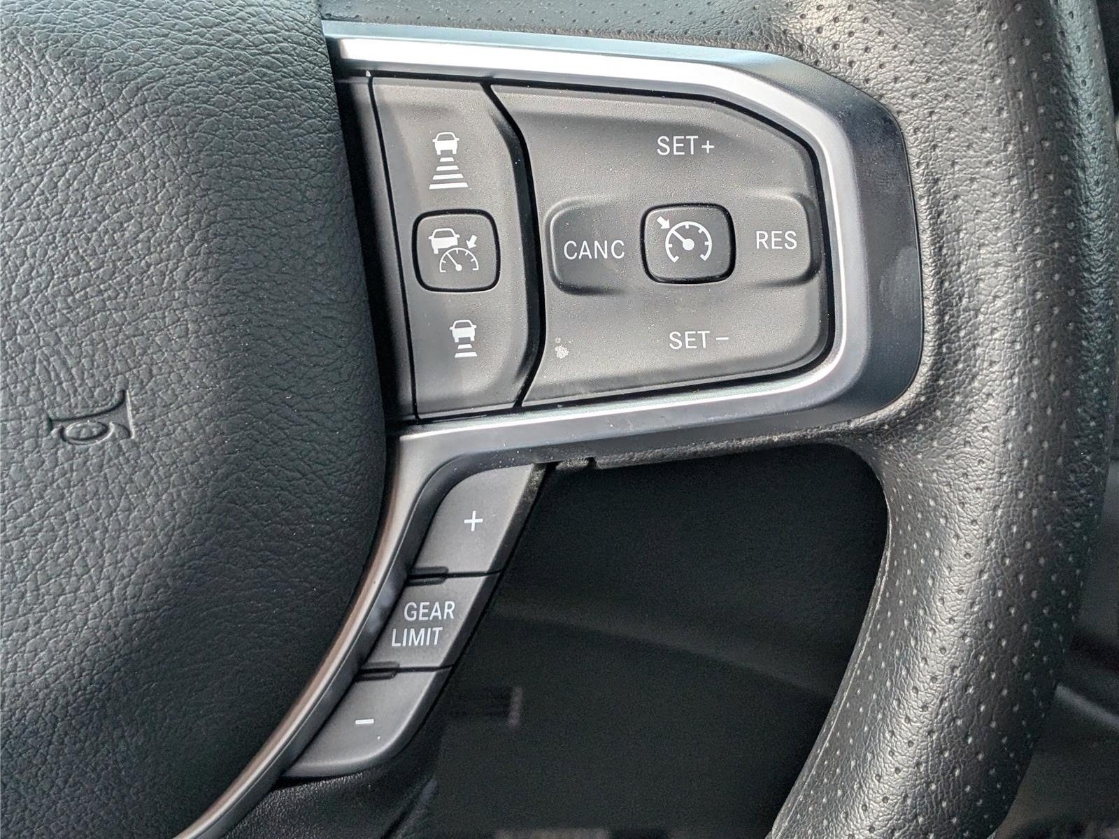 New 2026 RAM 3500 Tradesman AWD/4WD image 17