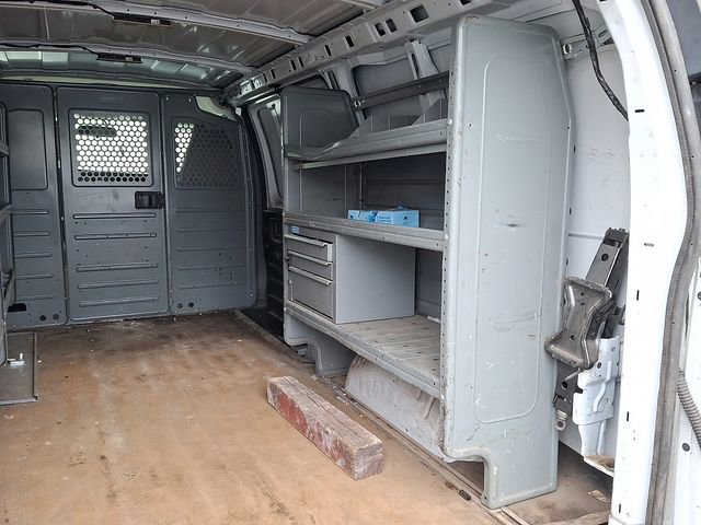 Used 2020 Chevrolet Express 2500 w/ Driver Convenience Package image 5