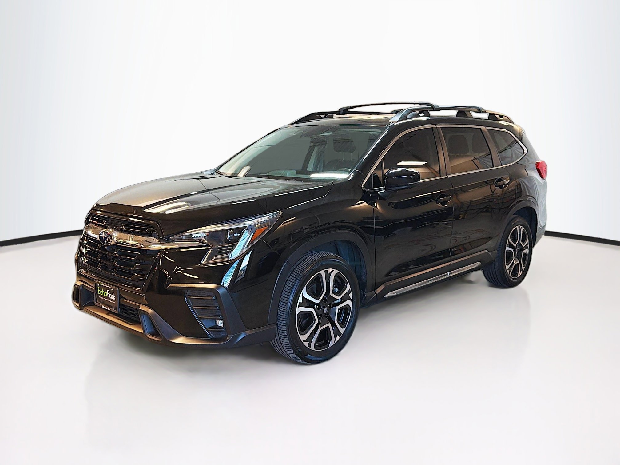 Used 2024 Subaru Ascent Limited w/ Technology Package image 3