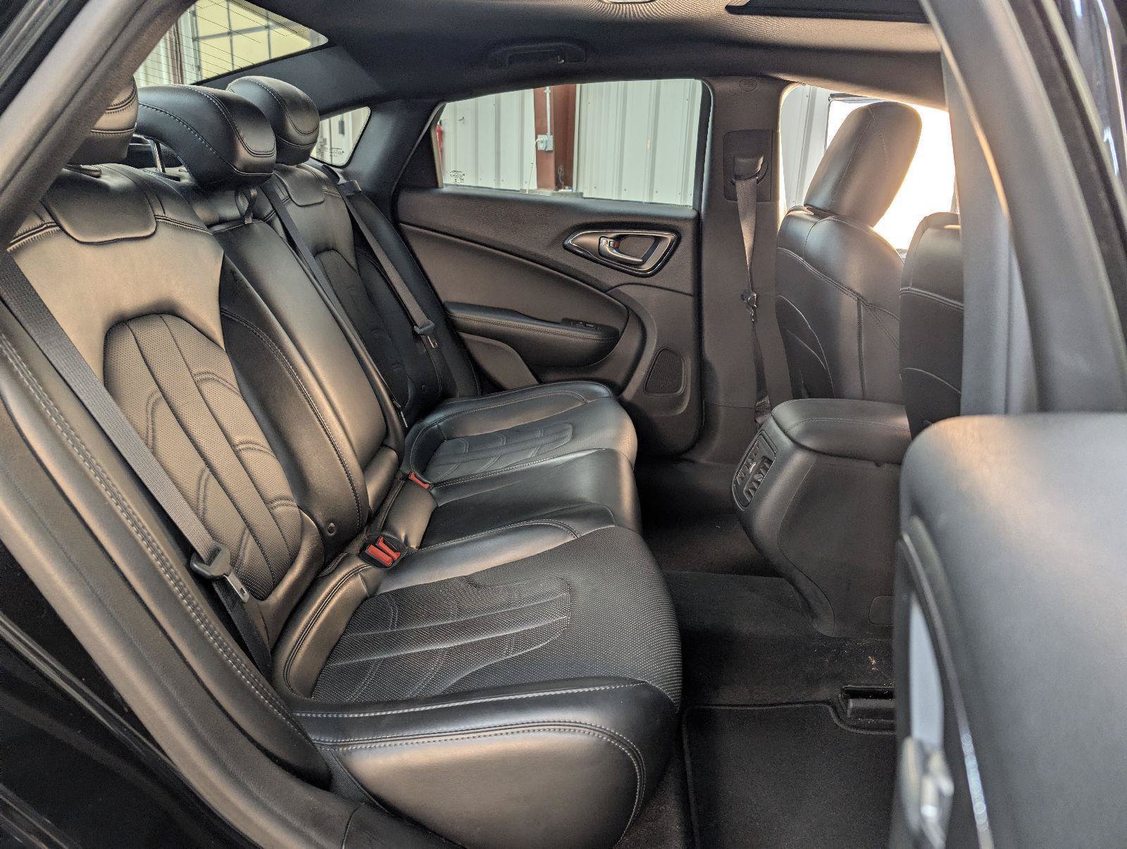 Used 2016 Chrysler 200 S w/ Navigation & Sound Group I AWD/4WD image 39
