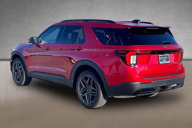 New 2026 Ford Explorer ST-Line w/ ST-Line Street Pack AWD/4WD image 3