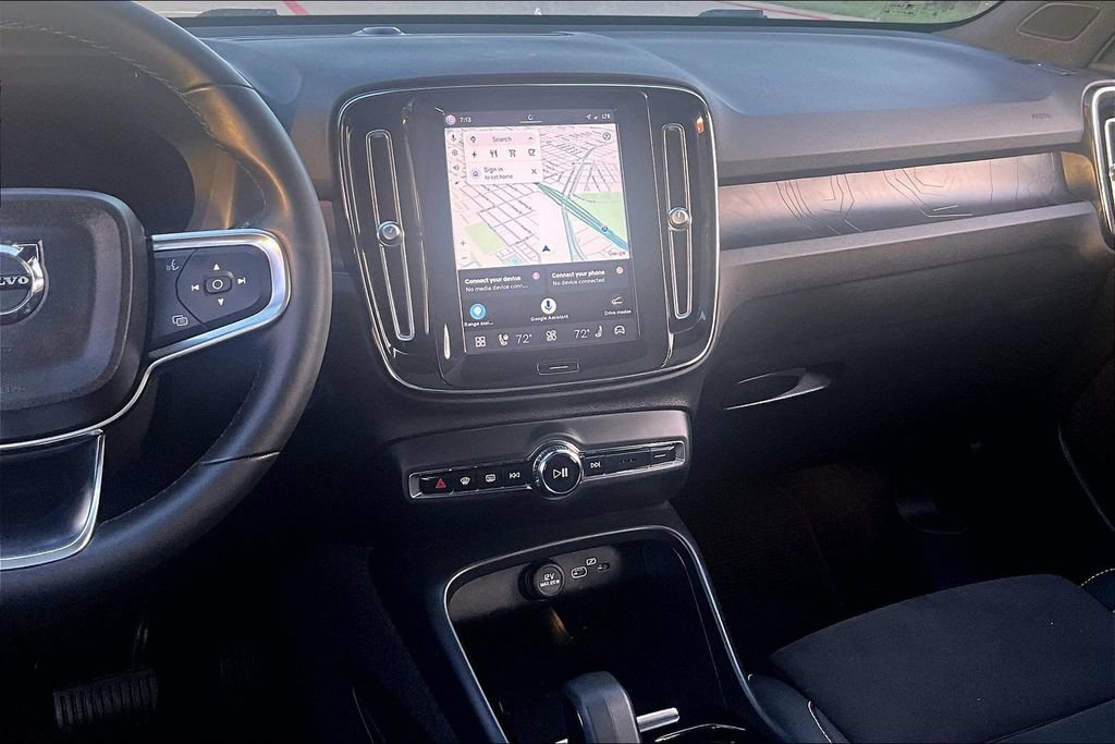 Certified 2023 Volvo C40 P8 Recharge Plus w/ Climate Package AWD/4WD image 8