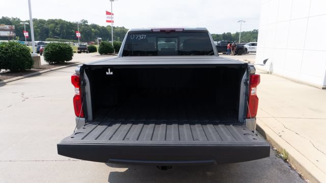 Used 2023 Chevrolet Silverado 1500 High Country w/ High Country Premium Package AWD/4WD image 15