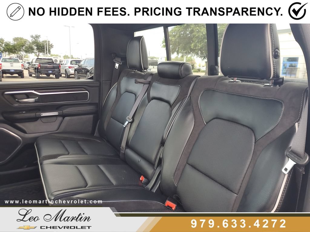 Used 2025 RAM 1500 Laramie AWD/4WD image 10