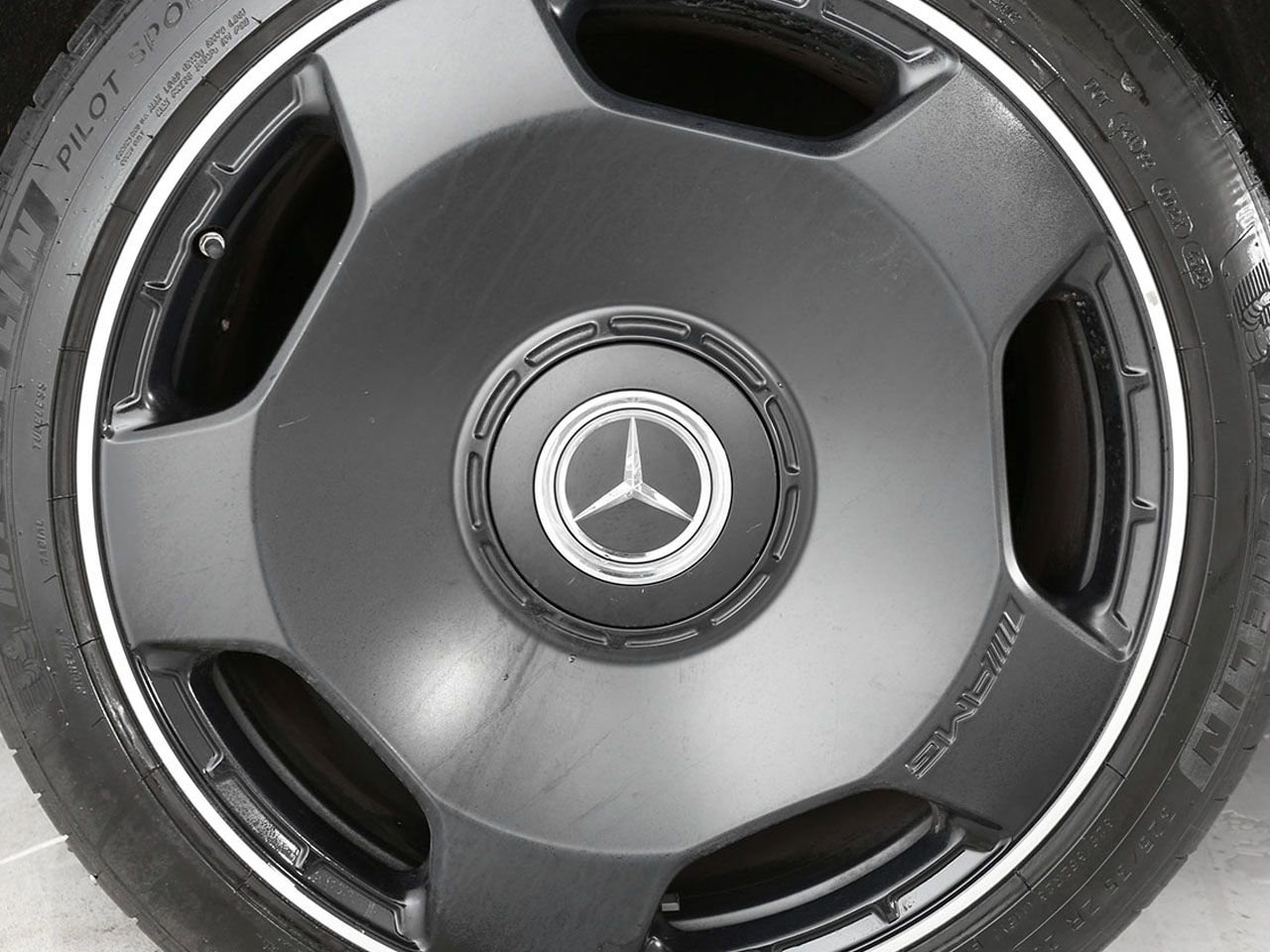 Used 2023 Mercedes-Benz GLS 63 AMG 4MATIC image 11