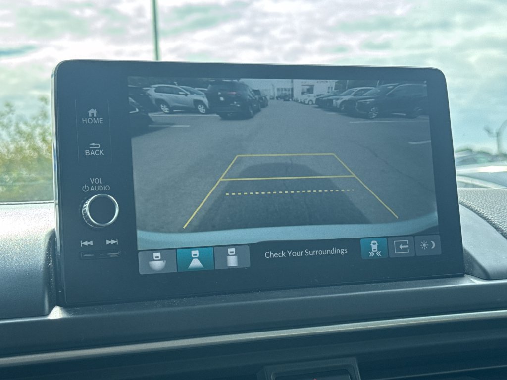 Used 2023 Honda Pilot EX-L image 25