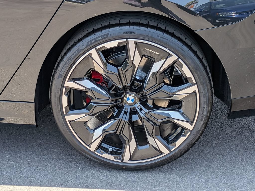 New 2027 BMW 530i w/ M Sport Package RWD image 27