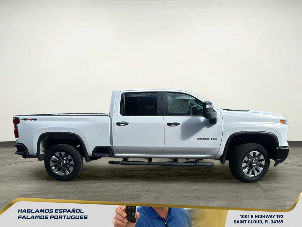 Used 2025 Chevrolet Silverado 2500 Custom w/ Custom Convenience Package image 7
