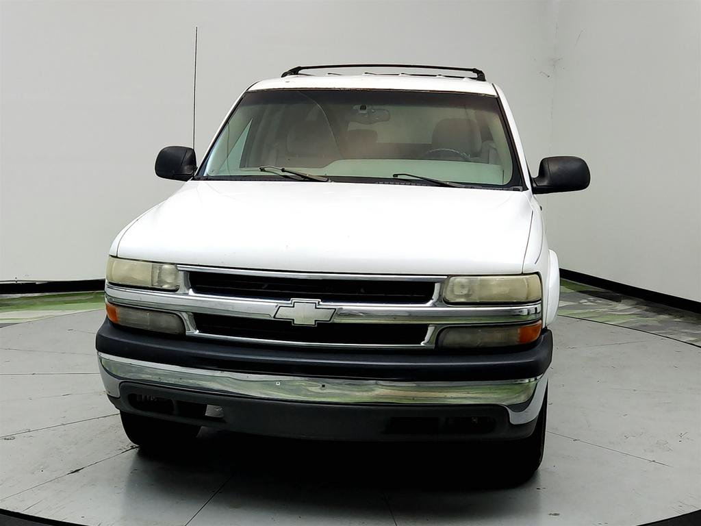 Used 2001 Chevrolet Suburban LS w/ LS Preferred Equipment Group RWD image 2