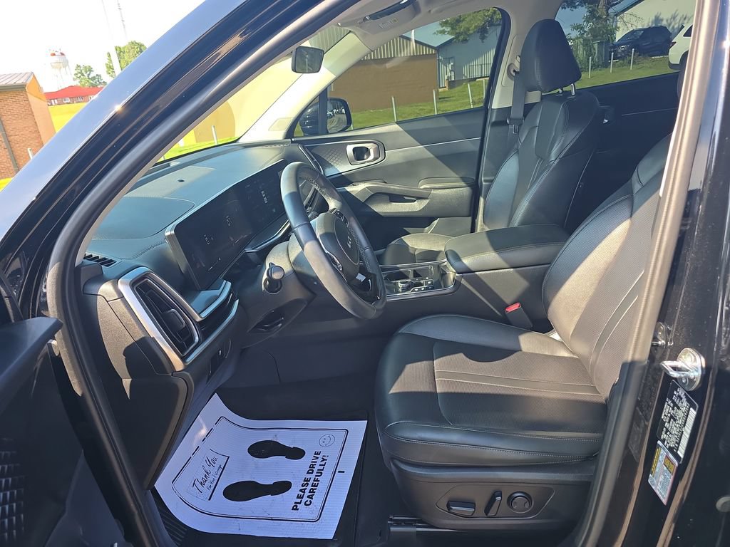 Used 2024 Kia Sorento S w/ Panoramic Sunroof Package AWD/4WD image 27