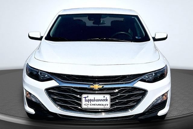 Used 2024 Chevrolet Malibu LT FWD image 2