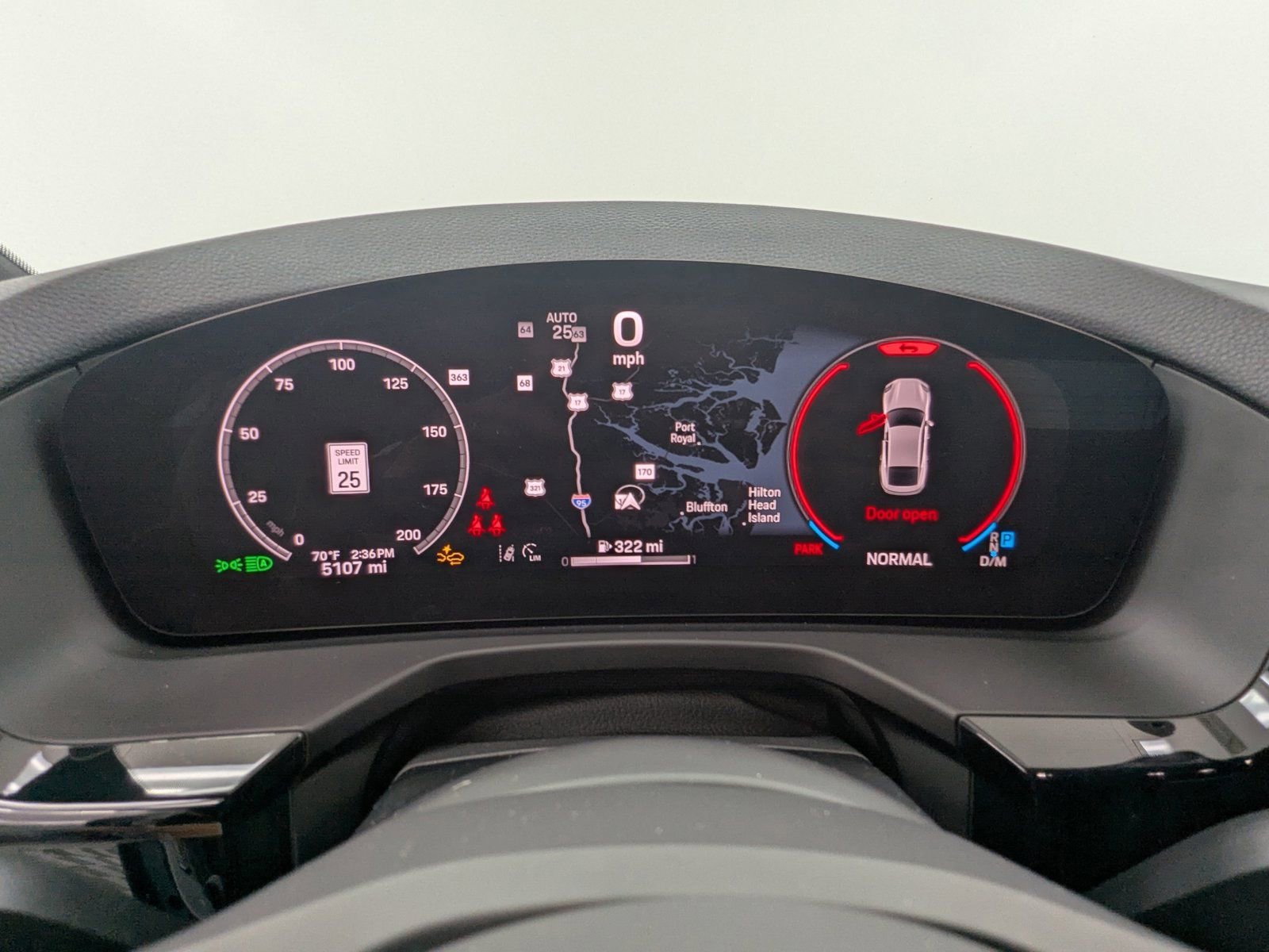 Certified 2025 Porsche Panamera image 15