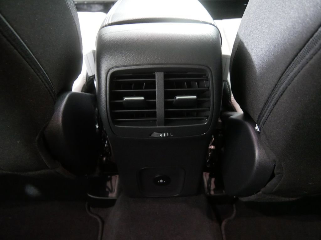 Used 2026 Ford Escape Active w/ Cold Weather Package AWD/4WD image 22