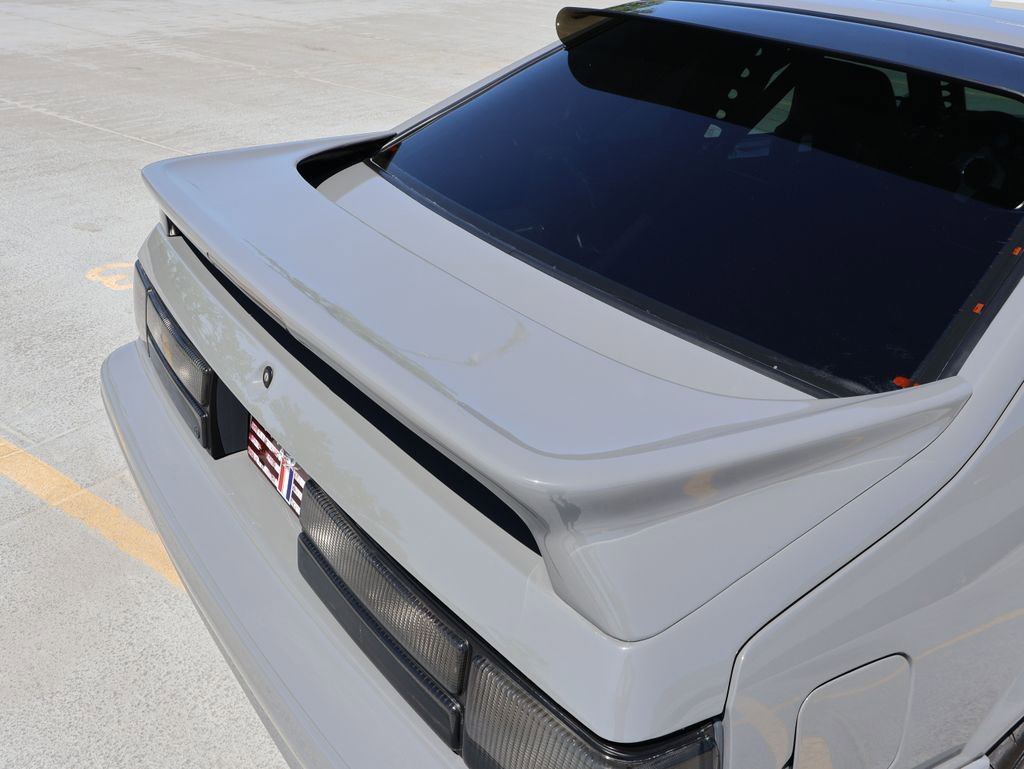 Used 1989 Ford Mustang GT RWD image 8