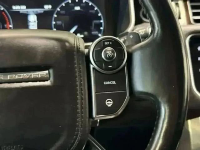 Used 2016 Land Rover Range Rover image 48