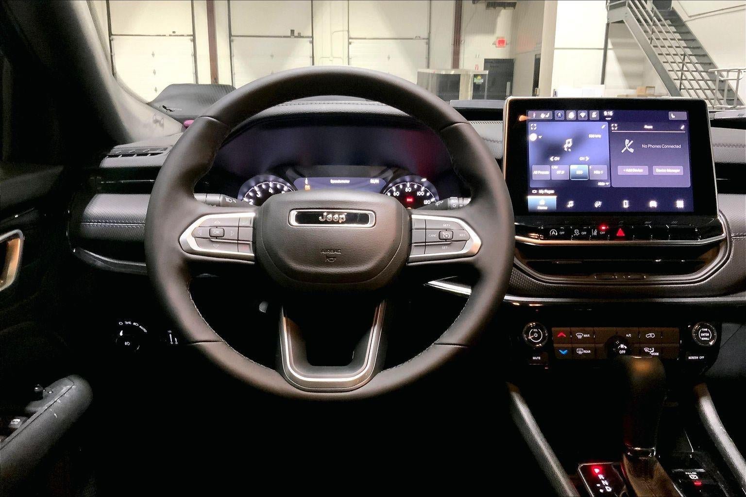 New 2026 Jeep Compass Latitude AWD/4WD image 12