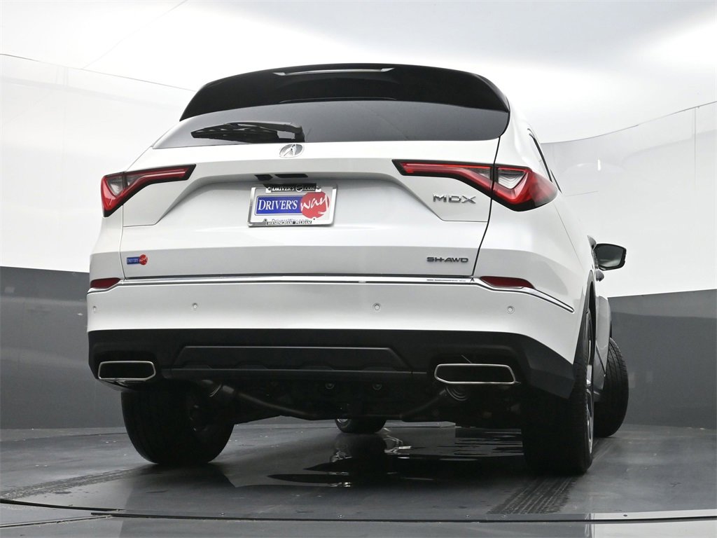 Used 2024 Acura MDX SH-AWD w/ Technology Package image 37