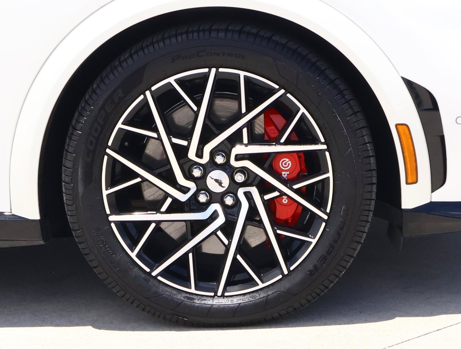 Used 2022 Ford Mustang Mach-E GT w/ GT Performance Edition AWD/4WD image 8