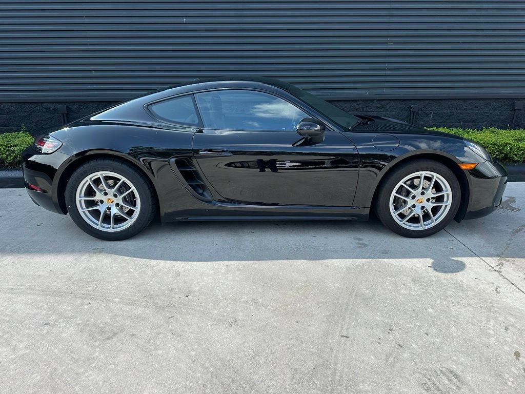Certified 2025 Porsche 718 Cayman RWD image 11