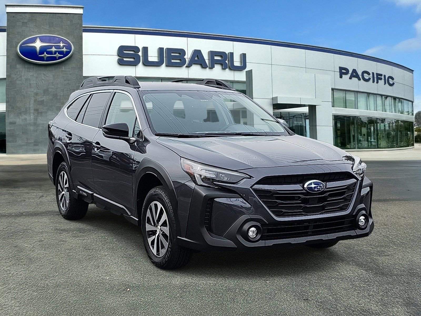 Certified 2025 Subaru Outback Premium image 1