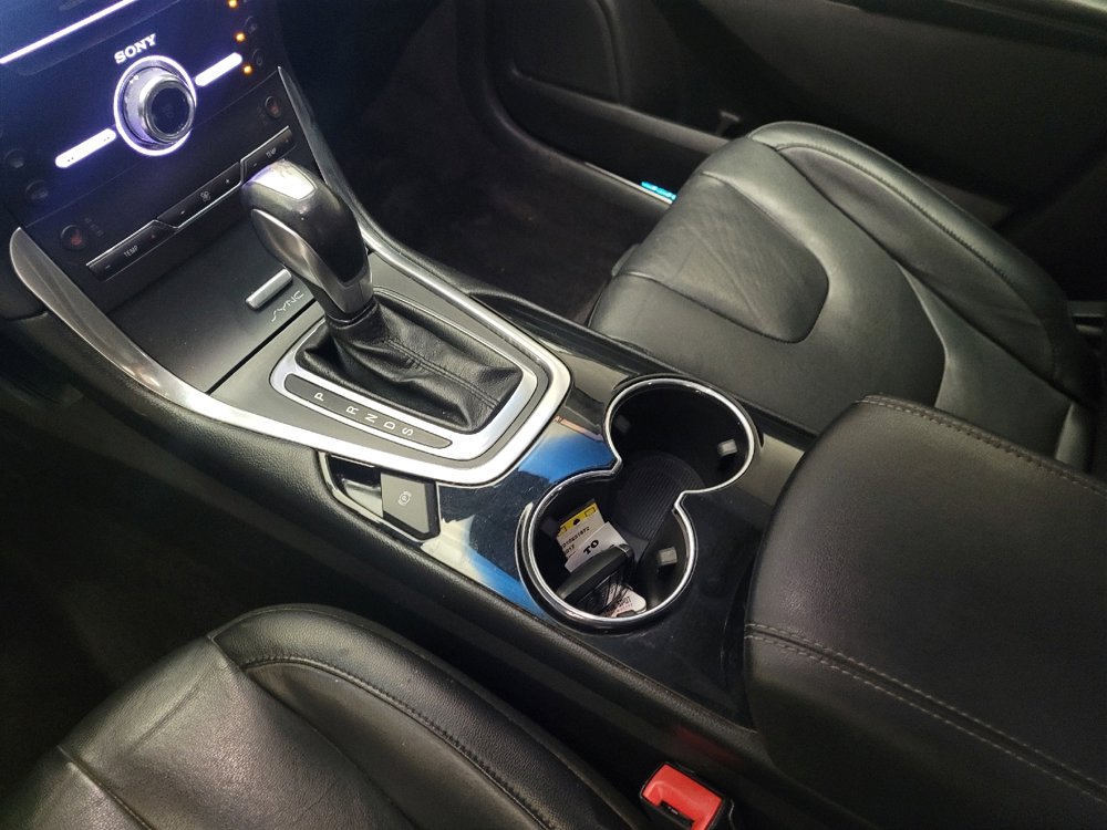 Used 2017 Ford Edge Titanium w/ Technology Package image 26