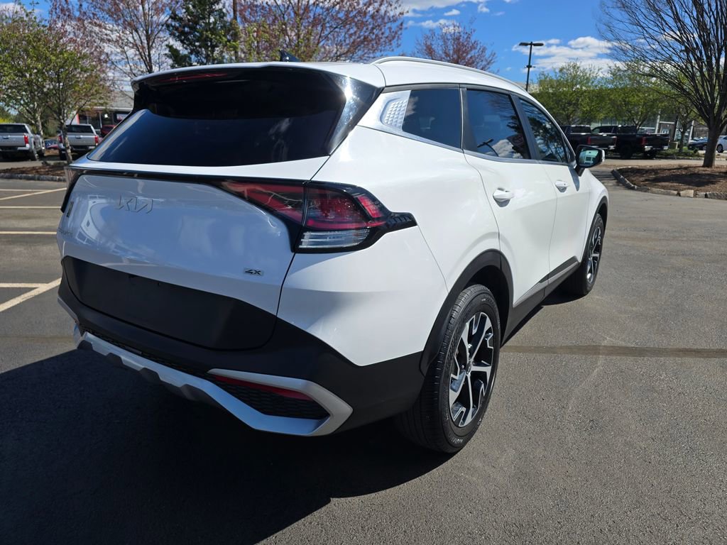 Used 2023 Kia Sportage EX AWD/4WD image 7