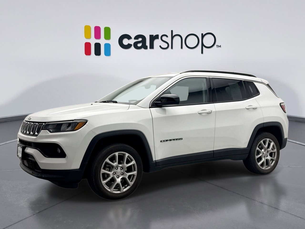 Used 2022 Jeep Compass Latitude image 1