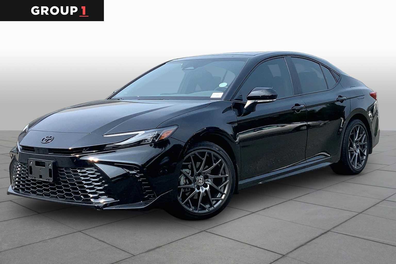 Used 2026 Toyota Camry XSE AWD/4WD image 1
