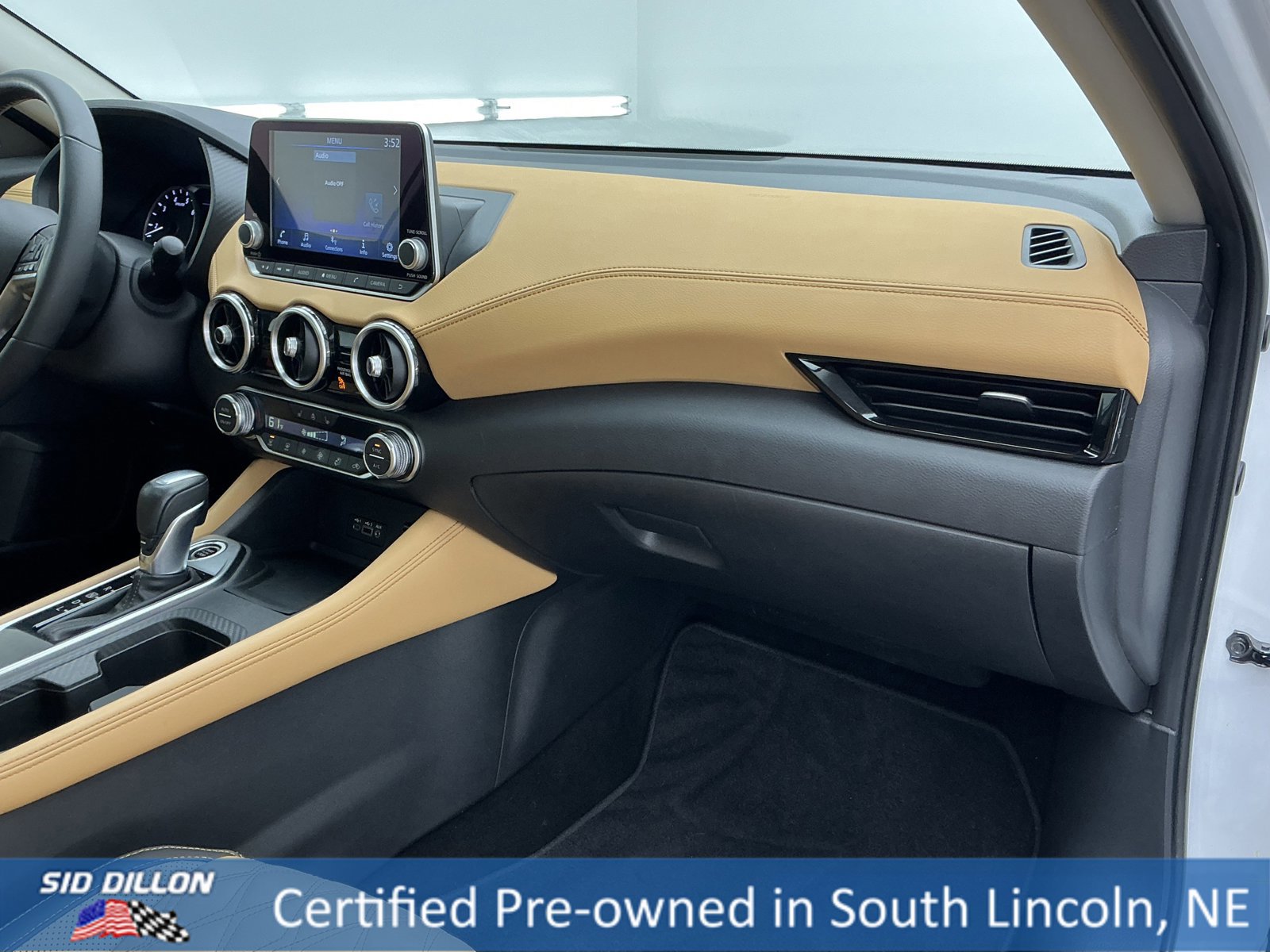 Used 2022 Nissan Sentra SV w/ SV Premium Package image 24