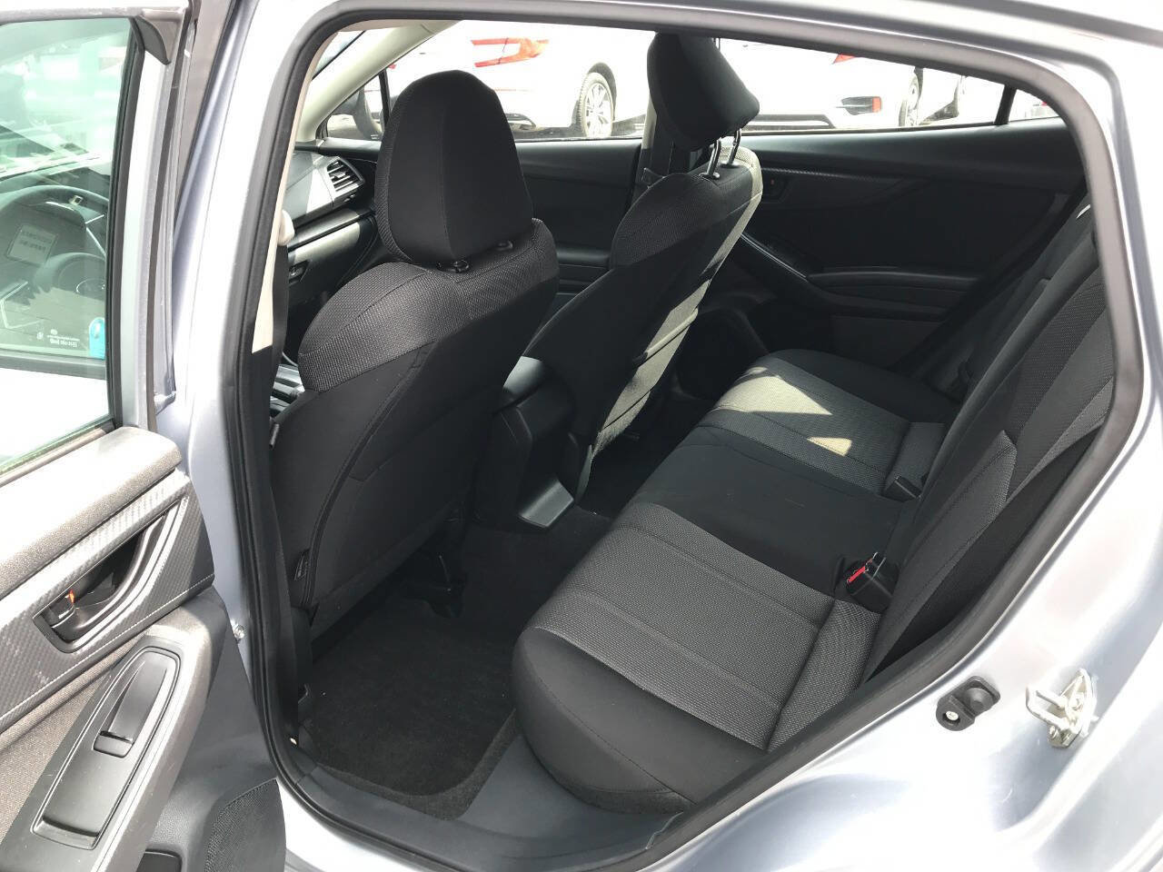 Used 2019 Subaru Impreza 2.0i w/ Eyesight image 10