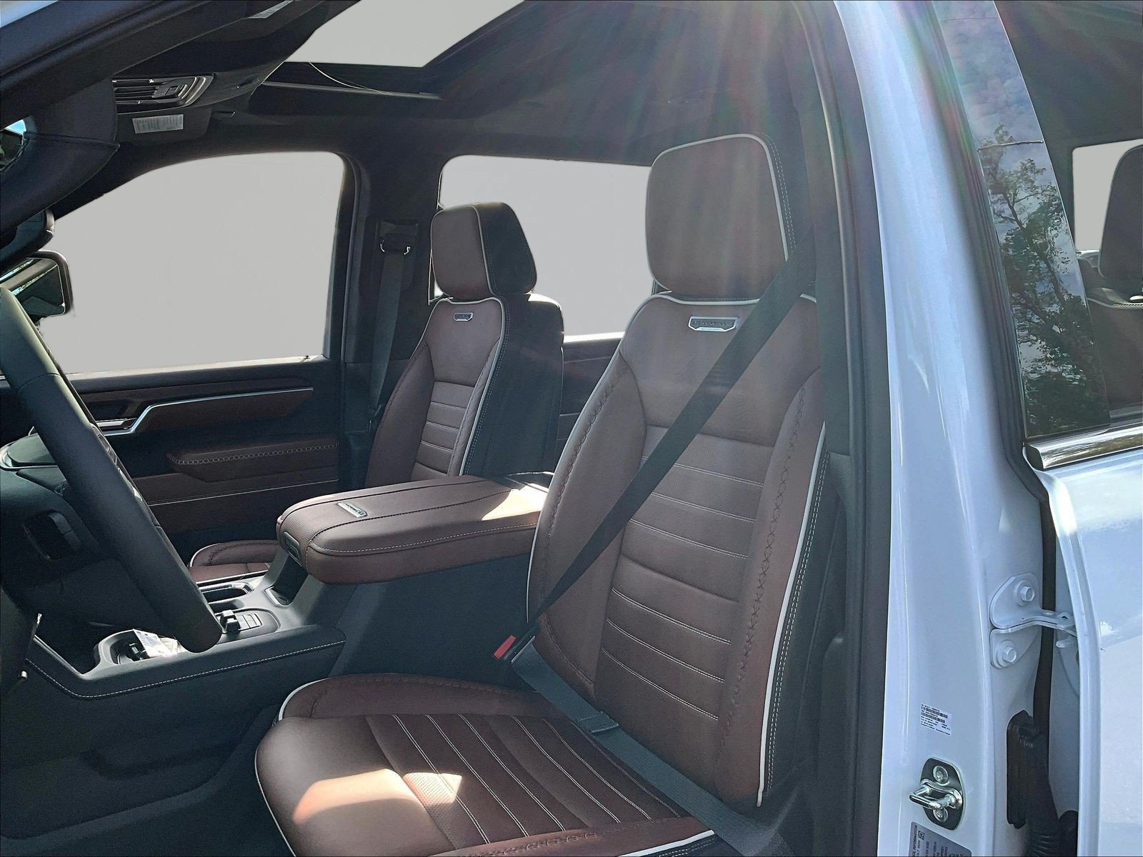 New 2026 GMC Sierra 2500 Denali Ultimate AWD/4WD image 17
