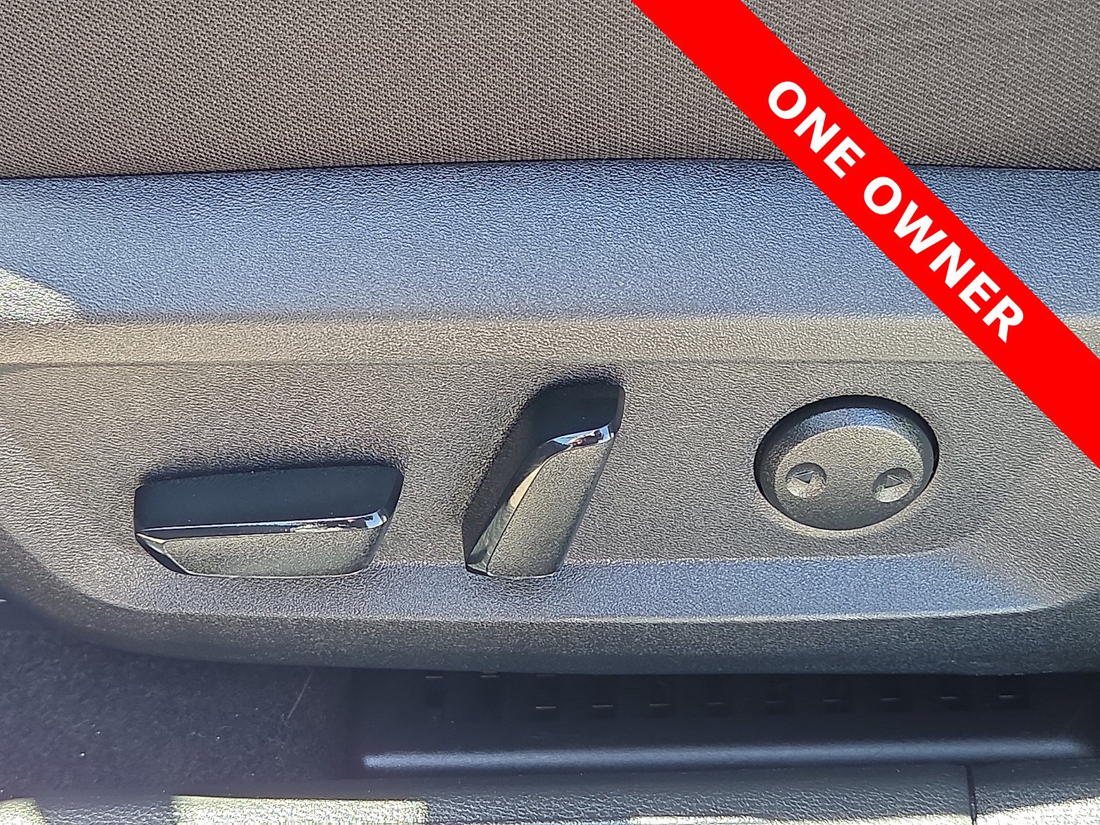 Used 2023 Nissan Rogue SV AWD/4WD image 14