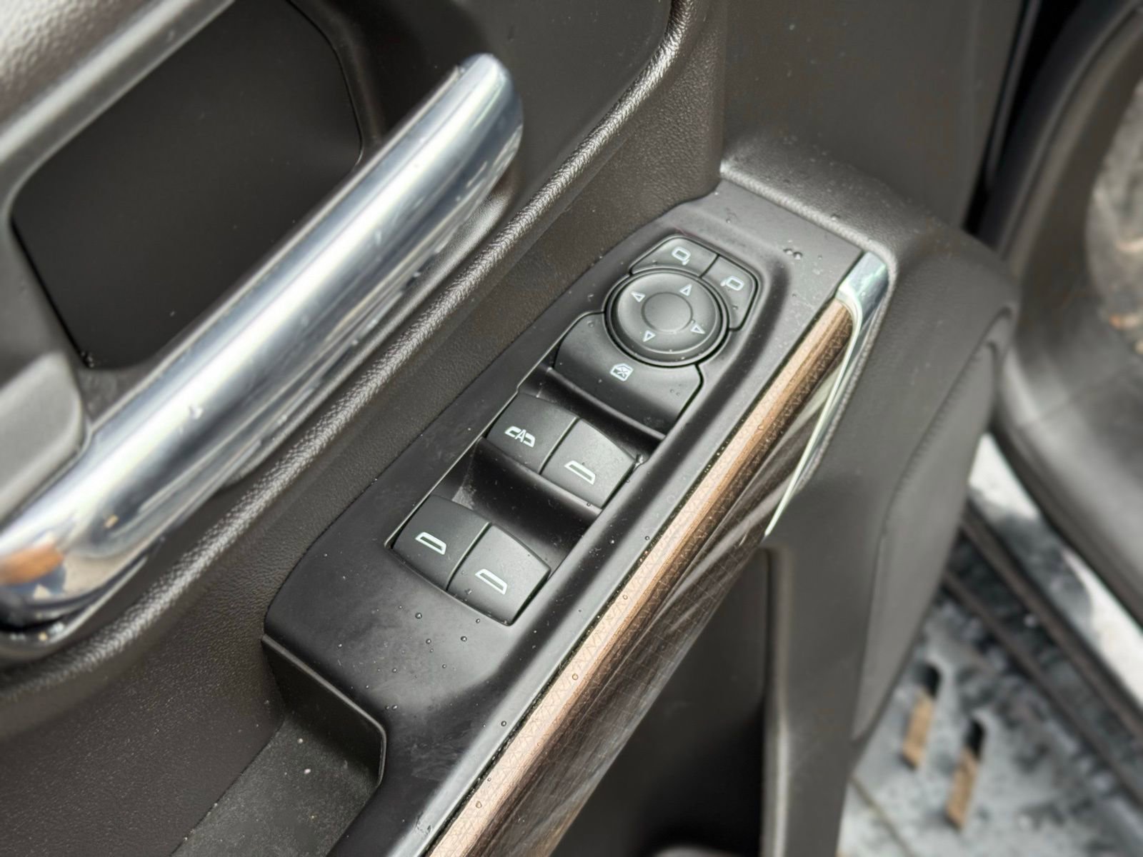 Used 2019 Chevrolet Silverado 1500 RST w/ All-Star Edition image 11