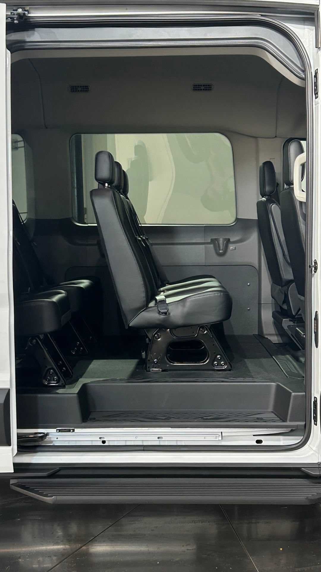 New 2026 Ford Transit 350 XL RWD image 40